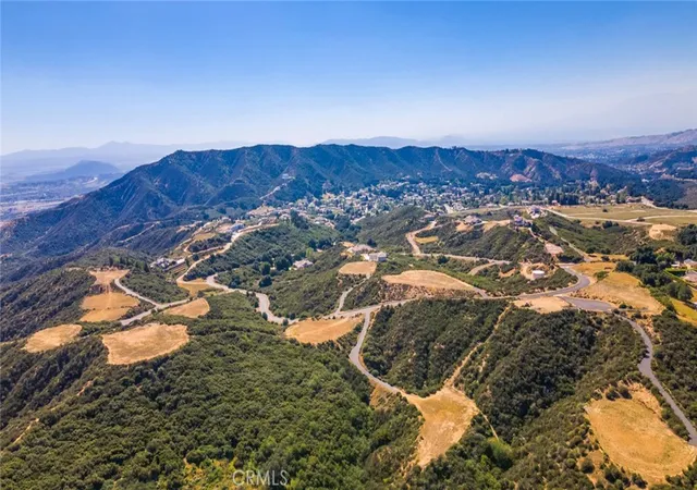 2nd image of 39519 Hidden Heights Dr, Yucaipa, CA 92399 | MLS# IG26098244