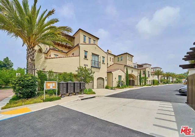 Homes for sale in Buena Park, CA | 8898 Los Coyotes Ct, Buena Park, CA 90621