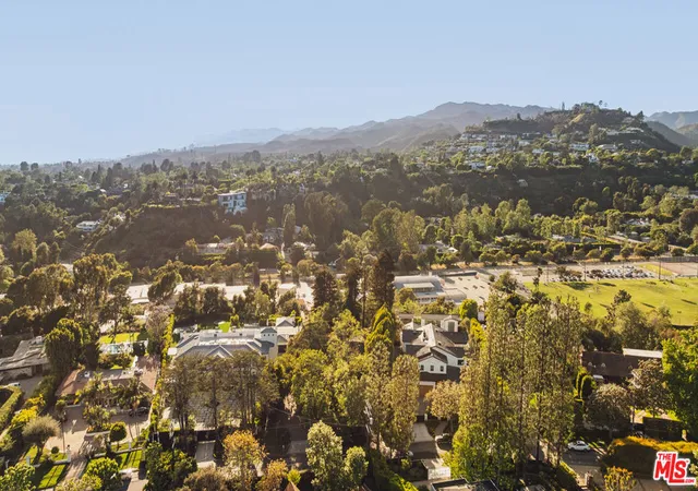 11th image of 121 S Rockingham Ave, Los Angeles, CA 90049 | MLS# 26811665