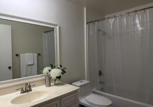 2nd image of 1469 El Camino Real, Burlingame, CA 94010