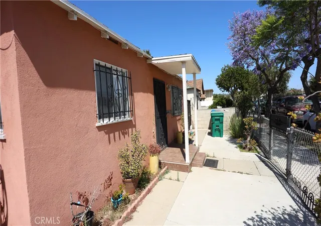 4th image of 1125 E Salt Lake St, Long Beach, CA 90806 | MLS# OC26102056