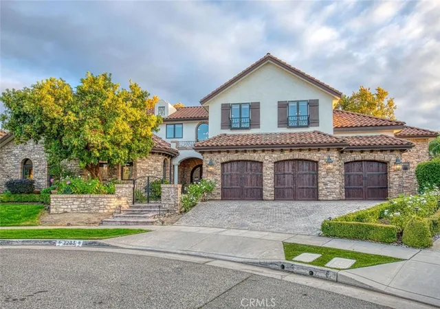 2nd image of 2283 E Sarazen, Fresno, CA 93730 | MLS# SC26102713