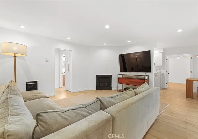 Homes for sale in Santa Monica, CA | 1228 14th St #103, Santa Monica, CA 90404 | MLS# SB26102093