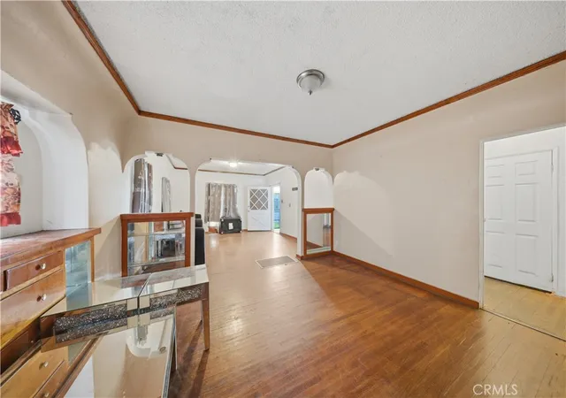 2nd image of 511 N Chester, Compton, CA 90221 | MLS# DW26102786