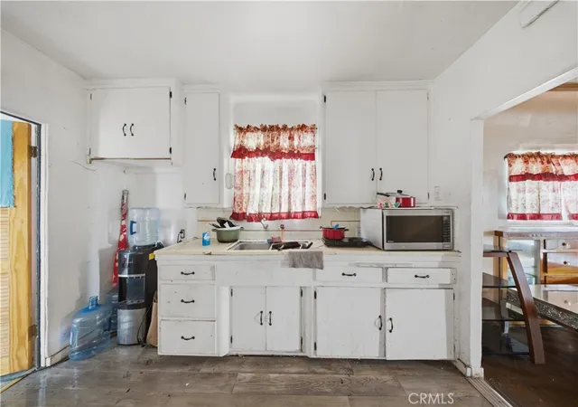 5th image of 511 N Chester, Compton, CA 90221 | MLS# DW26102786