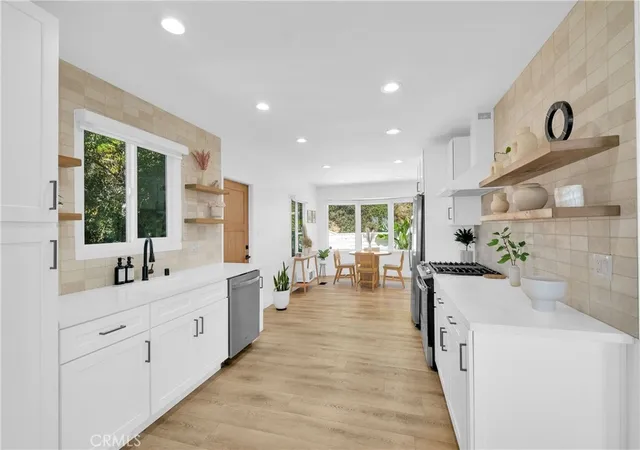 27th image of 1923 Hollyvista, Los Angeles, CA 90027 | MLS# PW26102821