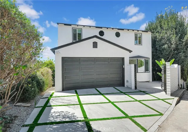 2nd image of 1923 Hollyvista, Los Angeles, CA 90027 | MLS# PW26102821