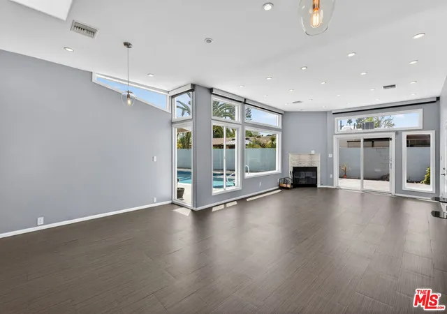 2nd image of 6292 Lubao Ave, Woodland Hills, CA 91367 | MLS# 26830573