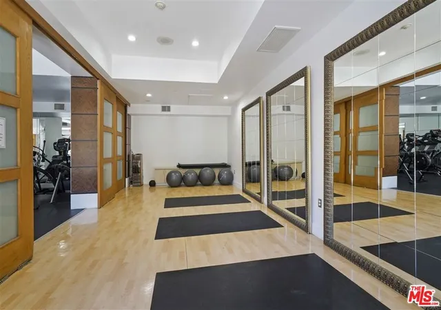2nd image of 100 S Alameda St, Los Angeles, CA 90012