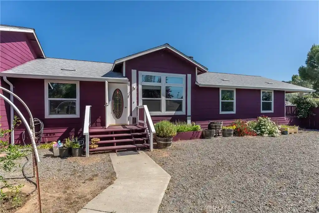 Manufactured home for sale at 17706 Holly Way, Clearlake Oaks, CA 95423 | MLS# LC26102852