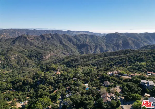 Homes for sale in Topanga, CA | 20228 Croydon Ln, Topanga, CA 90290 | MLS# 26832749