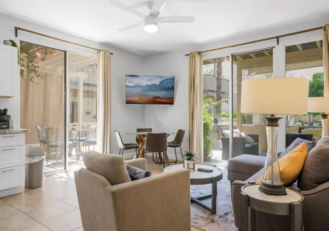 Listing Photo 5 - Condo for sale in building located at 78200 Cortez Ln, Indian Wells, CA 92210 - Unit #149