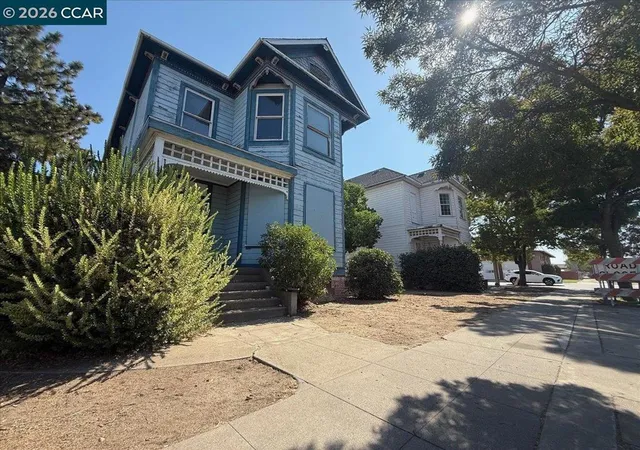 1st image of 151 S 3rd Ave, Oakdale, CA 95361 | MLS# 41134320