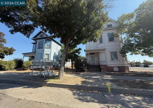 33rd image of 161 S 3rd Ave, Oakdale, CA 95361 | MLS# 41134322