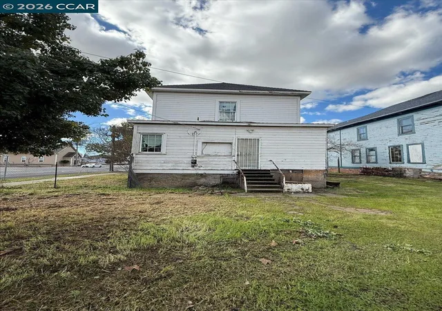 4th image of 161 S 3Rd Ave, Oakdale, CA 95361 | MLS# 41134322