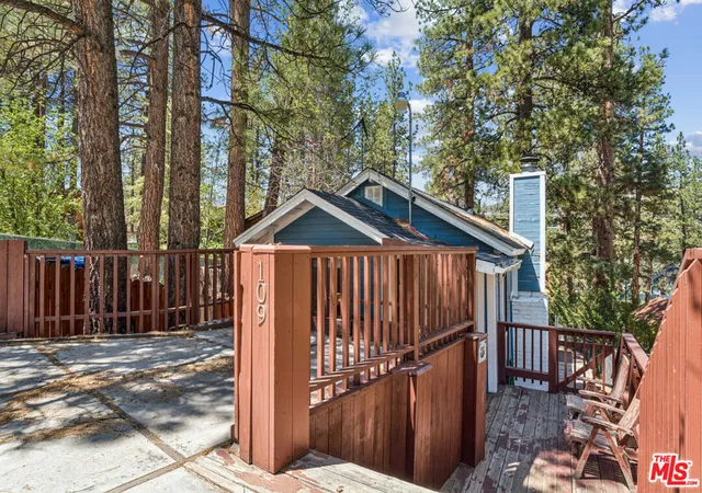 4th image of 109 W Aeroplane Blvd, Big Bear City, CA 92314 | MLS# 26832799