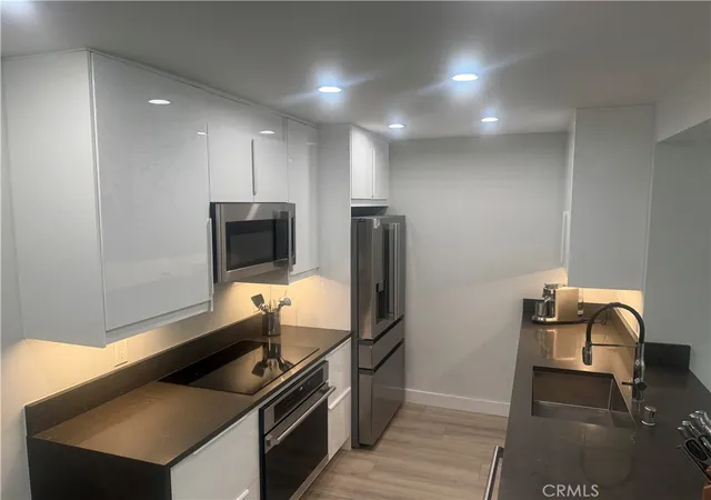 Homes for sale in Riverside, CA | 3535 Banbury #121, Riverside, CA 92505 | MLS# PW26103004