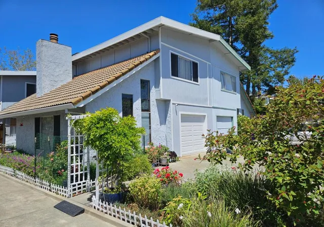 Homes for sale in Aptos, CA | 142 Bar Harbor Ct, Aptos, CA 95003 | MLS# ML82046773
