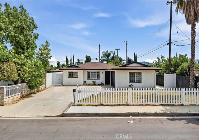 Homes for sale in Pomona, CA | 726 W Franklin, Pomona, CA 91766 | MLS# OC26098194