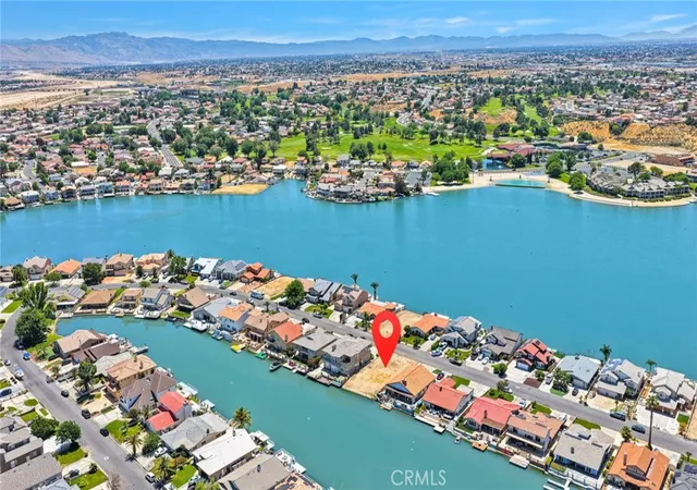 8th image of 18340 Niagara Dr, Victorville, CA 92395 | MLS# HD26102433