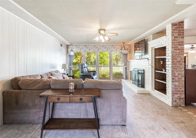 4th image of 5767 E Park Circle, Fresno, CA 93727 | MLS# FR26103043