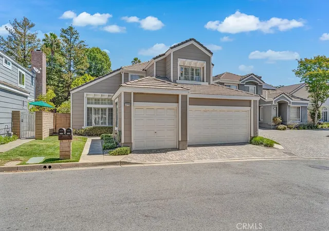 Photo 2 of Single family home for sale at 3246 Barn Owl Way, La Verne, CA 91750 | MLS# CV26096492 | Listing updated on 2026-10-08