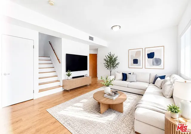 1st image of 2864 Sunset Pl #201, Los Angeles, CA 90005 | MLS# 26832599