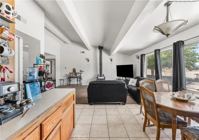 3rd image of 3104 Sacramento, Phelan, CA 92371 | MLS# SR26102098