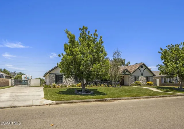 Photo 3 of Single family home for sale at 28450 Capano Bay Ct, Menifee, CA 92584 | MLS# 226002200 | Listing updated on 2026-09-21
