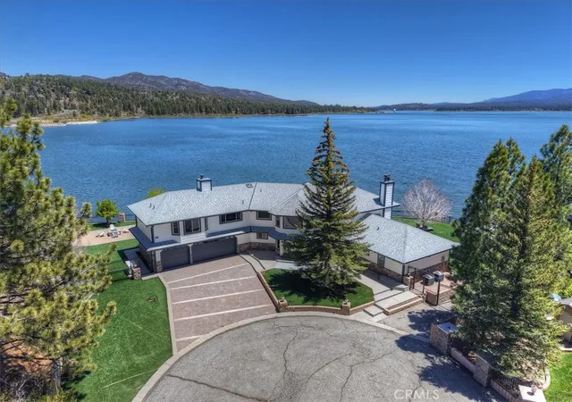 2nd image of 39085 North Shore Dr, Fawnskin, CA 92333 | MLS# IG26102019