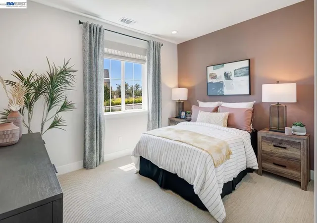 1st image of 1306 Parkcrest Circle, Manteca, CA 95336 | MLS# 41134371
