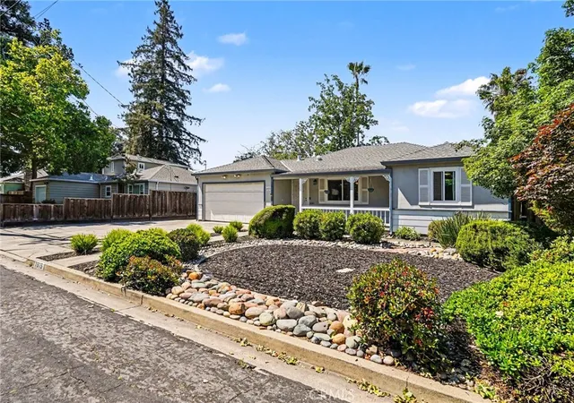 Photo 3 of Single family home for sale at 1815 Granada Dr, Concord, CA 94519 | MLS# IV26102561 | Listing updated on 2026-09-29