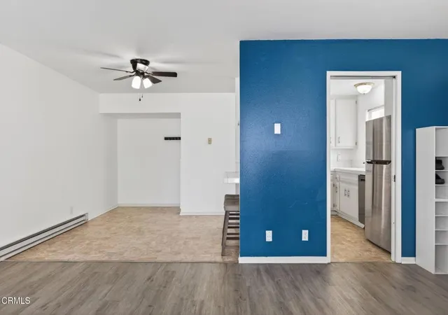 Listing Photo 4 - Condo for sale in building located at 1335 Edgewood Wy, Oxnard, CA 93030