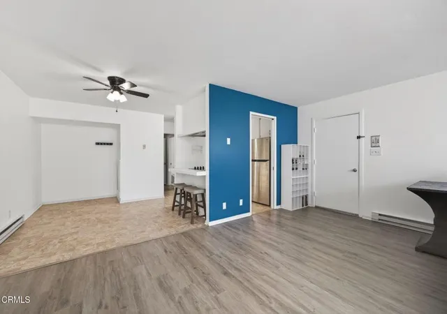 Listing Photo 5 - Condo for sale in building located at 1335 Edgewood Wy, Oxnard, CA 93030