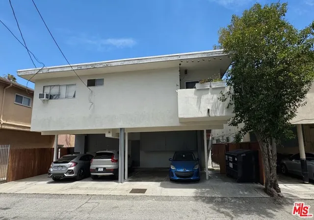 Homes for sale in Los Angeles, CA | 3735 Mentone Ave, Los Angeles, CA 90034 | MLS# 26832941