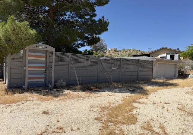 Photo 2 of Single family home for sale at 49027 Hibiscus Dr, Morongo Valley, CA 92256 | MLS# 219147803PS | Listing updated on 2026-10-07