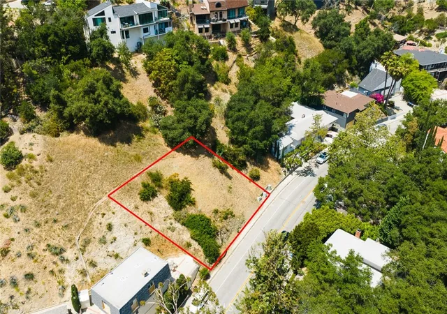 5th image of 2589 E Chevy Chase Dr, Glendale, CA 91206 | MLS# IV26103378