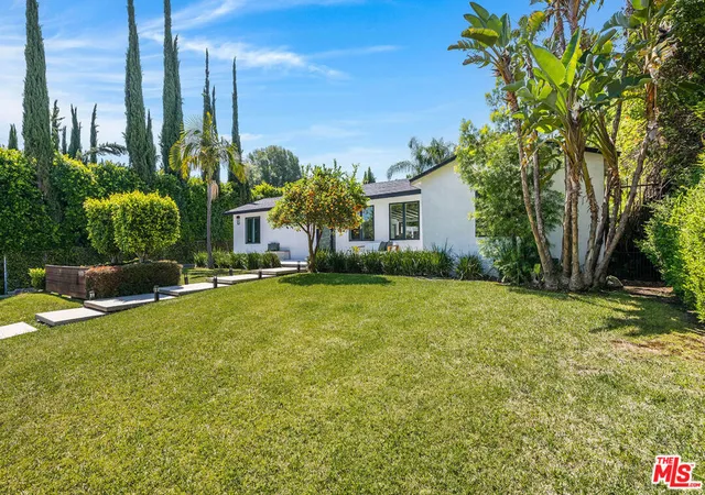 Homes for sale in Sherman Oaks, CA | 14806 Greenleaf St, Sherman Oaks, CA 91403 | MLS# 26833057