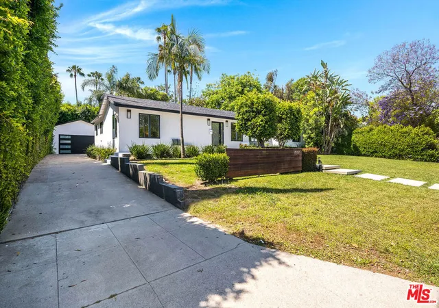 Homes for sale in Sherman Oaks, CA | 14806 Greenleaf St, Sherman Oaks, CA 91403 | MLS# 26833057