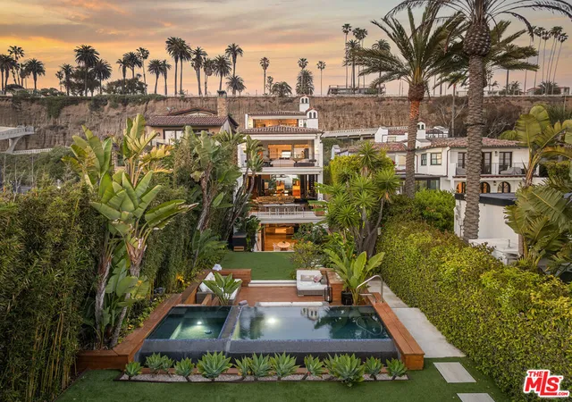 Photo 2 of Mansion for sale at 966 Palisades Beach Rd, Santa Monica, CA 90403 | MLS# 26833101 | Listing updated on 2026-09-23