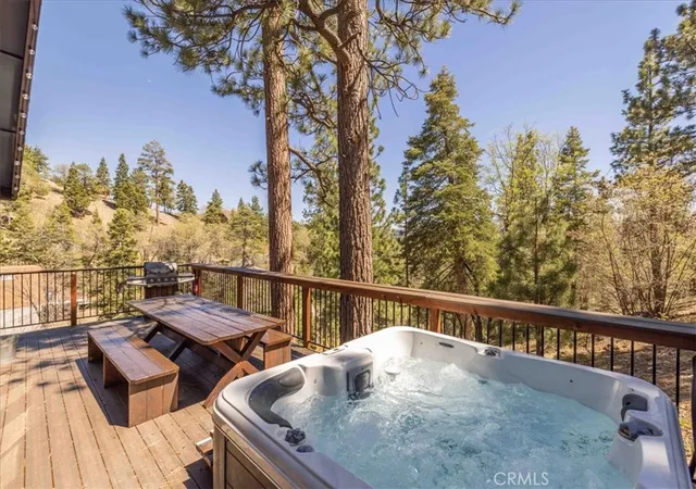 3rd image of 1231 Ridge, Fawnskin, CA 92333 | MLS# IG26103537