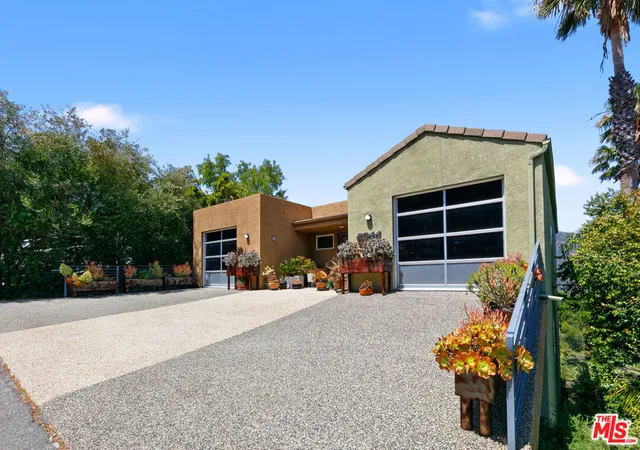3rd image of 2044 Corral Canyon Rd, Malibu, CA 90265 | MLS# 26832669