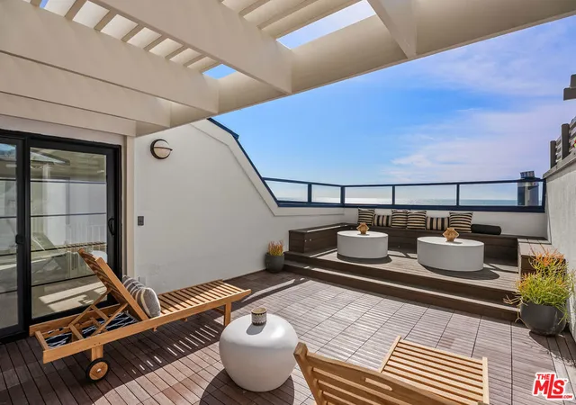 Photo 3 of Condo for sale at 4 Jib St #13, Marina Del Rey, CA 90292 | MLS# 26831805 | Listing updated on 2026-09-04