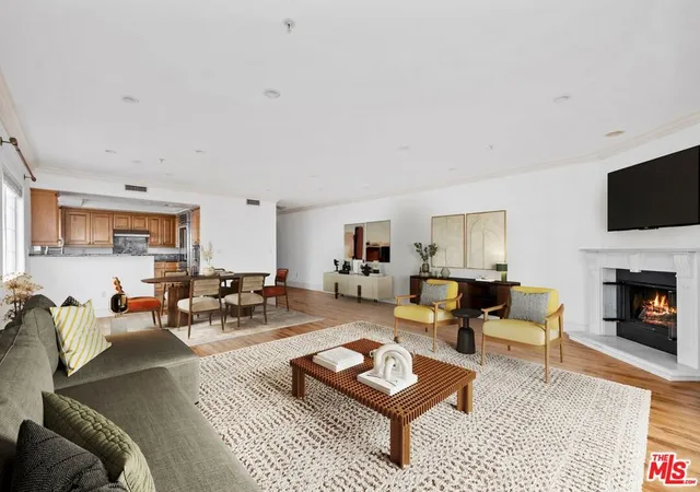 3rd image of 1948 Malcolm Ave, Los Angeles, CA 90025