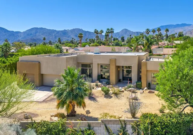 Photo 2 of Single family home for sale at 47200 Desert Lily Dr, Palm Desert, CA 92260 | MLS# 219147820DA | Listing updated on 2026-09-29