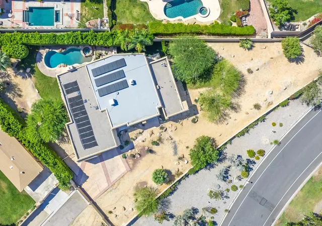 Photo 4 of Single family home for sale at 47200 Desert Lily Dr, Palm Desert, CA 92260 | MLS# 219147820DA | Listing updated on 2026-09-29