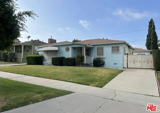 Photo 1 of Single family home for sale at 3511 Floresta Ave, Los Angeles, CA 90043 | MLS# 26832279 | Listing updated on 2026-10-30