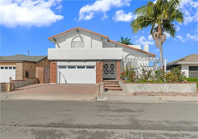 Photo 1 of Single family home for sale at 19251 Worchester Ln, Huntington Beach, CA 92646 | MLS# PW26103753 | Listing updated on 2026-07-01