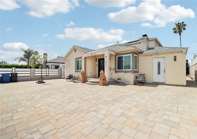 3rd image of 6545 Kraft Ave, North Hollywood, CA 91606 | MLS# SR26079012