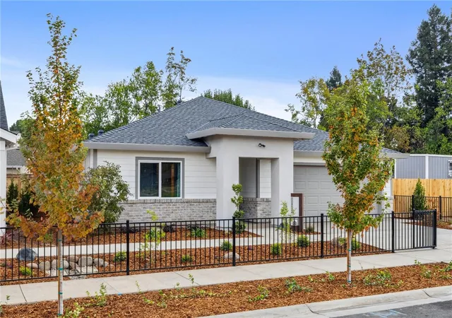Photo 3 of Sale Pending at 2606 Wesley Way, Chico, CA 95973 | MLS# SN26103793 | Listing updated on 2026-09-29